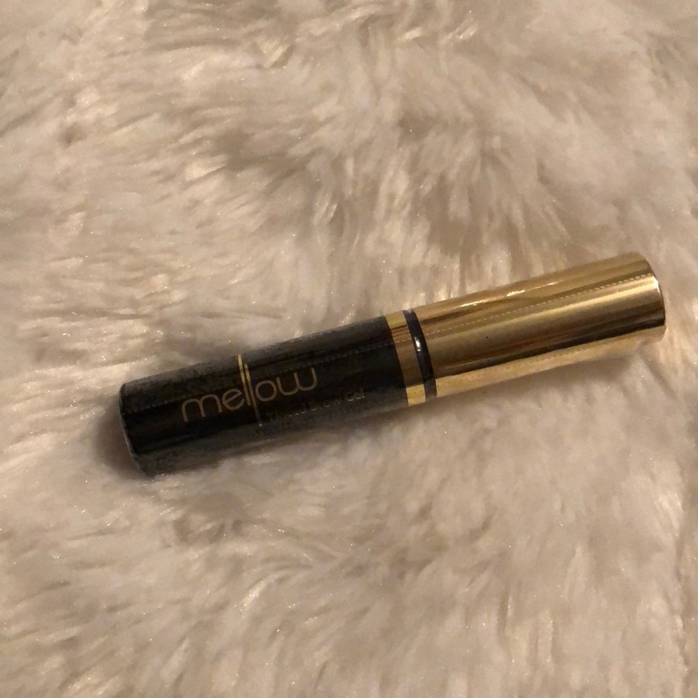 Mellow tinted brow gel